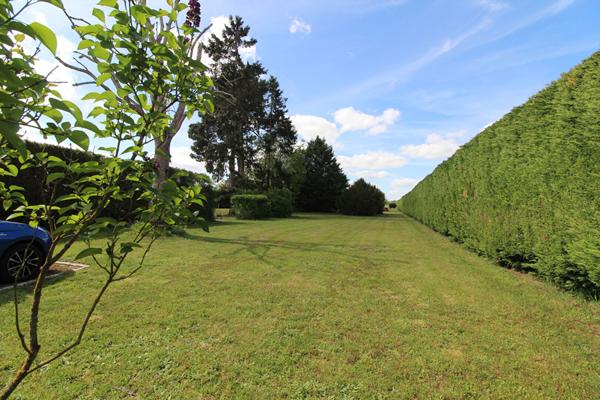 HUISSEAU SUR COSSON
