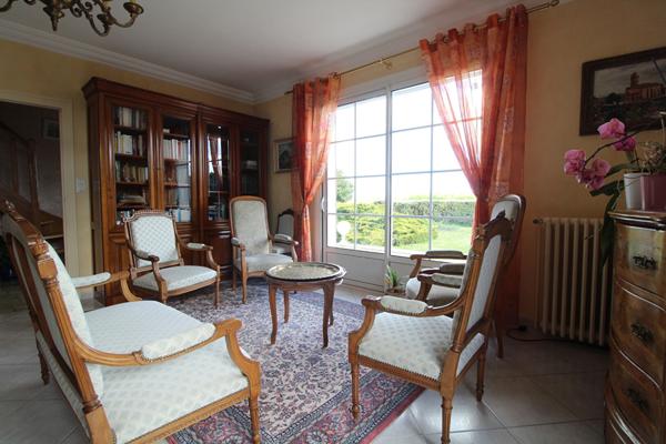 HUISSEAU SUR COSSON