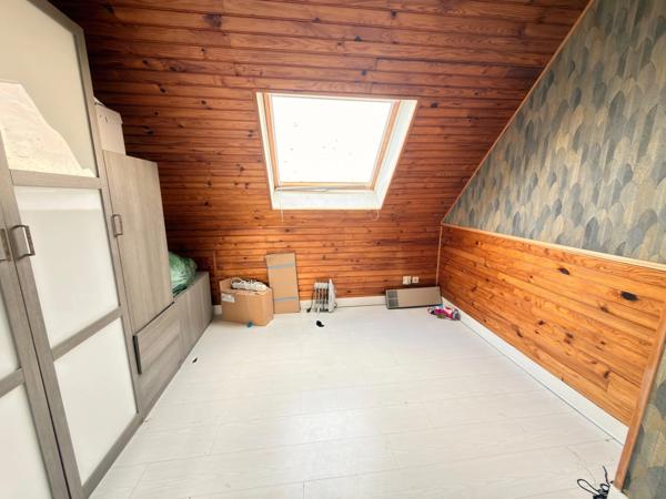 Maison Individuelle 120 m² – 3 chambres – Jardin – Double accès – Nogent sur Oise