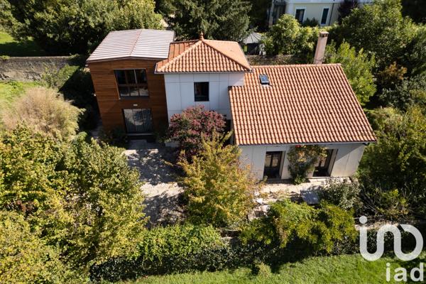 Maison à vendre 5 pièces 183 m² Lyon 9