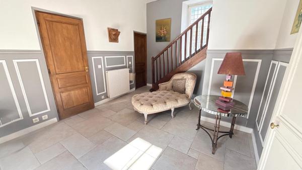 Belle demeure du XVI siècle de 220 m2 sur 643 m2