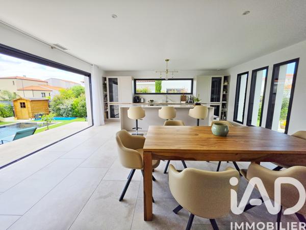 Maison à vendre 5 pièces 147 m² Villelongue-de-la-Salanque