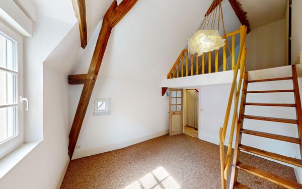 Maison à vendre    3 pièces • 72 m2 Sancerre