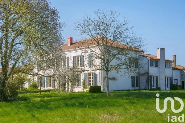 Maison à vendre 13 pièces 487 m² Chizé