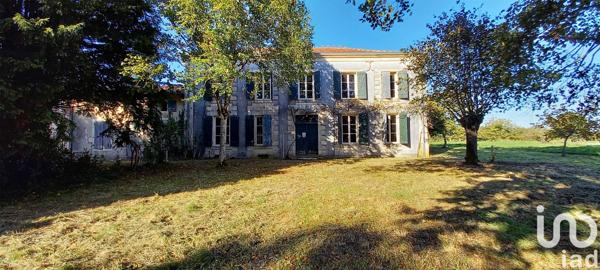 Maison à vendre 13 pièces 487 m² Chizé