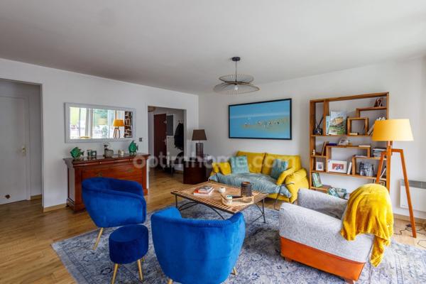 Honfleur - Appartement de type T2 - 63,23 m2 - 1 chambre - Terrasse - Parking - 2eme étage sans ascenseur