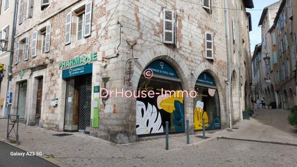 Commerce à louer de 130 m²