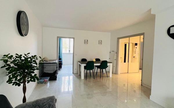 Appartement à vendre    3 pièces • 78 m2 Garges-lès-Gonesse