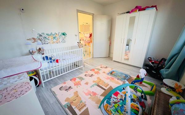 Appartement à vendre    3 pièces • 78 m2 Garges-lès-Gonesse