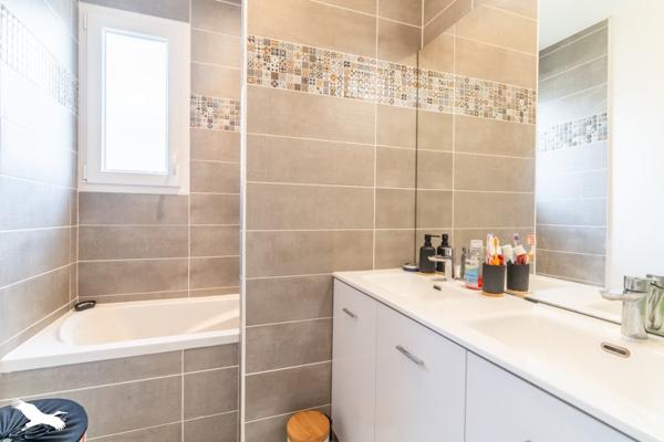 Maison 262 400 € Cadaujac 3 p 66 m² DPE A