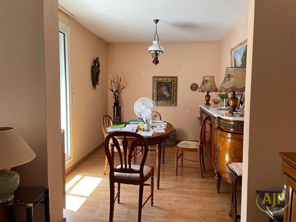 Appartement à vendre Saintes - 3 pièces, 79m² avec 2 chambre(s) à 149 000€ - AJP Immobilier Saintes