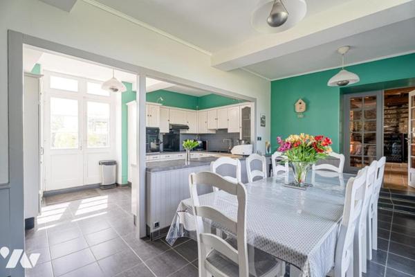 SAINT MALO - Paramé - Manoir (337m²) - Dépendances - Jardin (12900 m²)