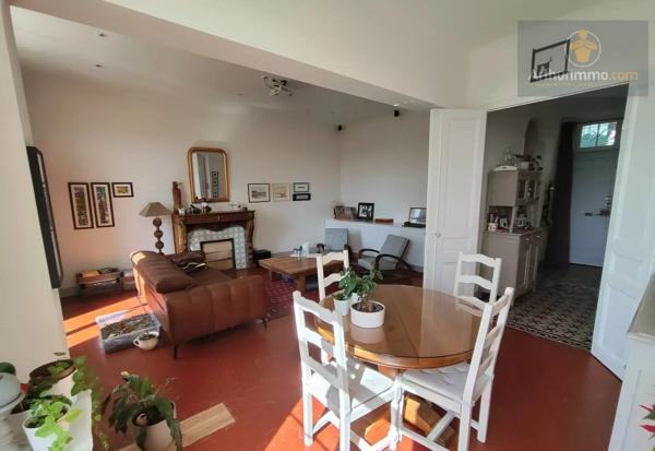 Vente                                                      Maison
                        
                     6 pièces                      154 m2                     à La Seyne-sur-Mer