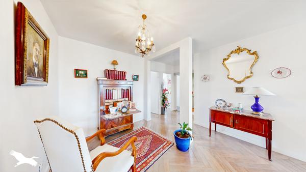 Appartement à vendre 315 000 € Marseille 06 3 p 76,1 m² DPE D