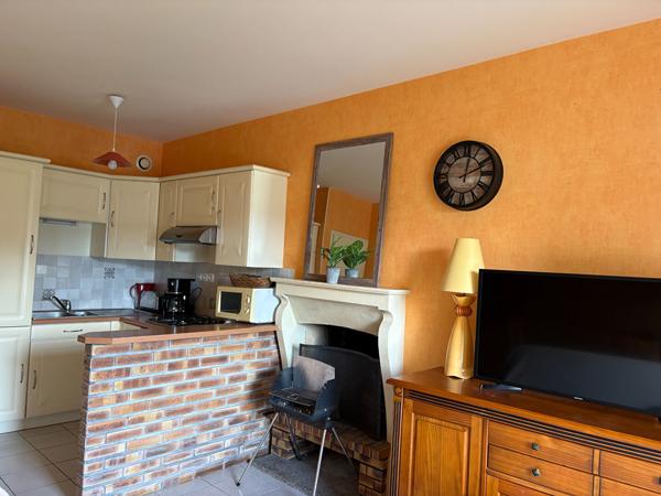 A LOUER MAISON  MEUBLE BOURG POMMERET