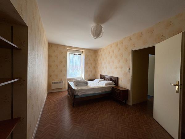 A LOUER MAISON  MEUBLE BOURG POMMERET