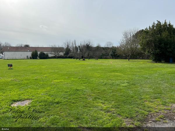 Étaules (17750) Terrain de 612 m² en centre ville Etaules