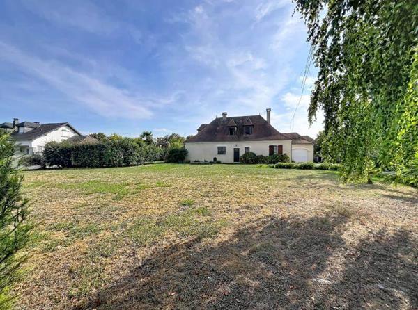 Maison 452 790 € Lescar 5 p 175 m² DPE C