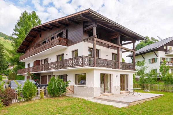 DEMI-CHALET RENOVÉ - LE JAILLET