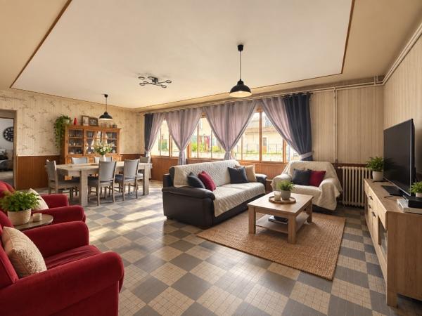 Maison 260 m² à Parcoul-Chenaud