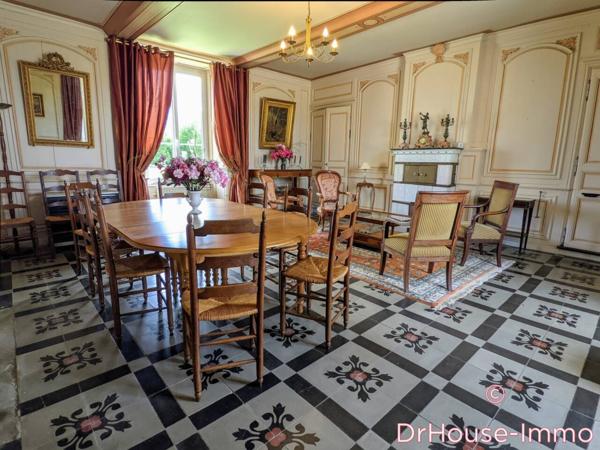 Maison à vendre 10 pièces de 333 m²