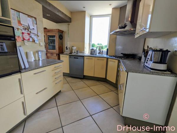 Maison à vendre 10 pièces de 333 m²