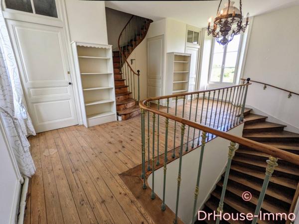 Maison à vendre 10 pièces de 333 m²