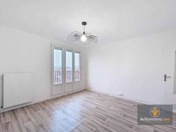 Location Appartement 70 m2 à Thourotte
