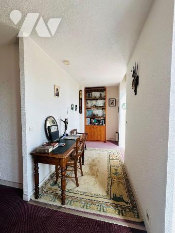 Appartement 73 m² - Perros-Guirec, secteur Trestraou.

À quelques pas de la plage de Trestrao...