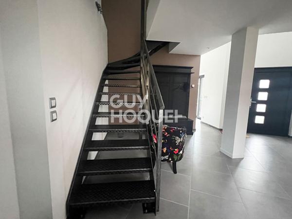 MAISON D'ARCHITECTE 133 m2 - DE CARACTÈRE - LA TAGNIÈRE