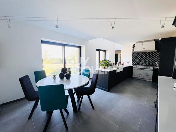 MAISON D'ARCHITECTE 133 m2 - DE CARACTÈRE - LA TAGNIÈRE