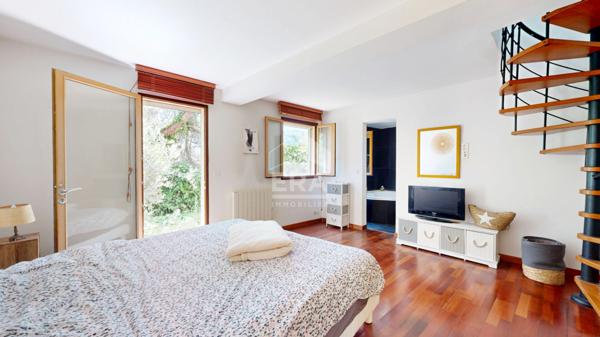 TOURRETTE-LEVENS : MAGNIFIQUE 3 PIÈCES EN DUPLEX AVEC TERRASSE, JARDIN ET 3 PARKINGS