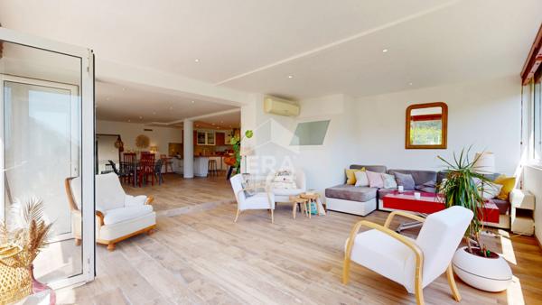 TOURRETTE-LEVENS : MAGNIFIQUE 3 PIÈCES EN DUPLEX AVEC TERRASSE, JARDIN ET 3 PARKINGS