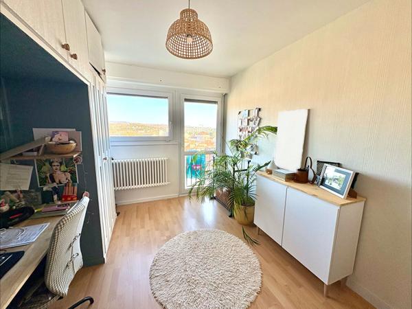 F5 METZ DEVANT LES PONTS 3 CHAMBRES, CUISINE EQUIPEE, BALCON