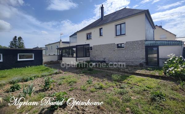 🏡 Rostrenen proche centre : maison avec 2 chambres + espace indépendant + jardin