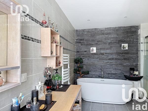 Maison à vendre 5 pièces 100 m² Souppes-sur-Loing