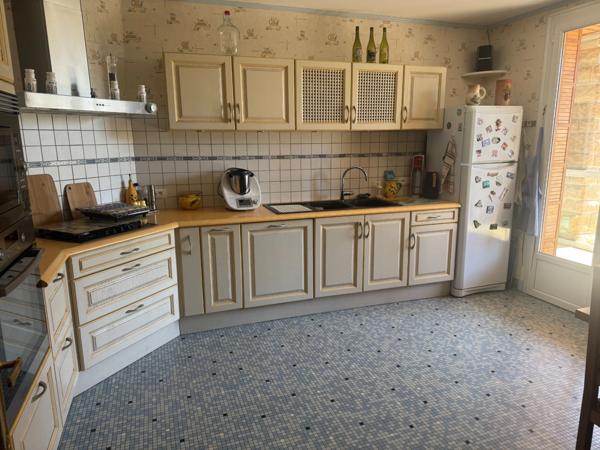 Maison à vendre 7 pièces SAINT VALLIER (71)