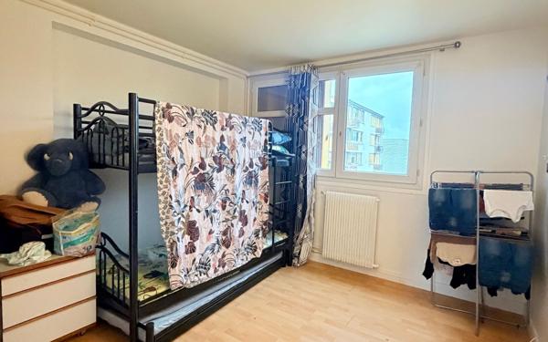 Appartement à vendre    3 pièces • 55,58 m2 Le Bourget