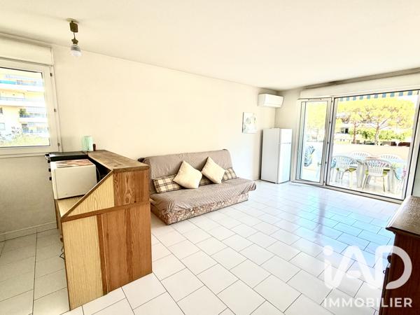 Appartement à vendre 2 pièces 43,79 m² Fréjus
