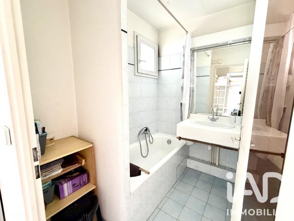Appartement à vendre 2 pièces 43,79 m² Fréjus