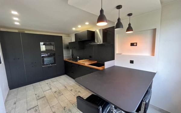 Appartement à louer    3 pièces • 64,58 m2 L'Haÿ-les-Roses