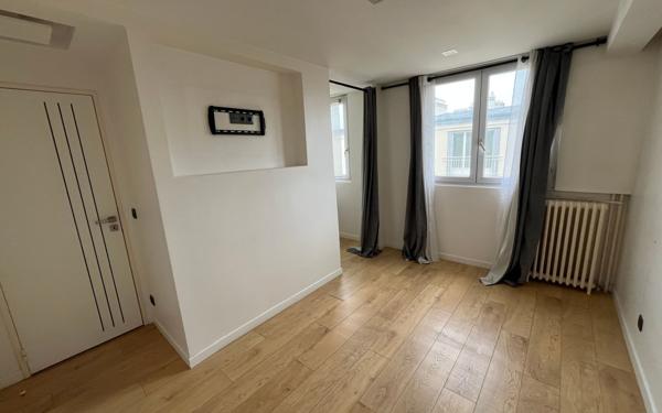 Appartement à louer    3 pièces • 64,58 m2 L'Haÿ-les-Roses