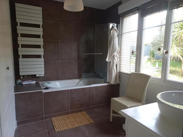 La Baule, Maison au calme sur terrain de 1500 m2 avec piscine