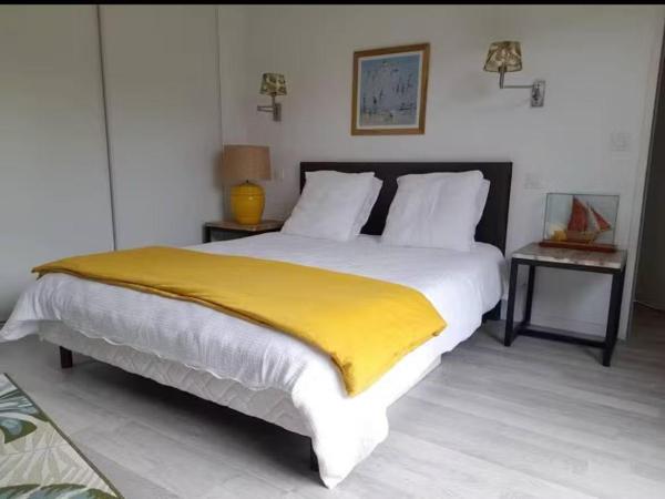 La Baule, Maison au calme sur terrain de 1500 m2 avec piscine