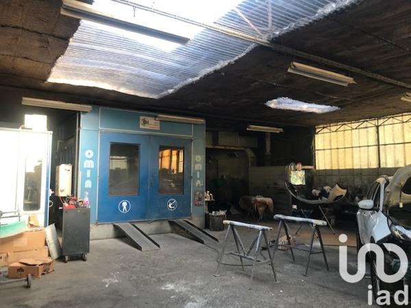 Immeuble à vendre 796 m² Galgon