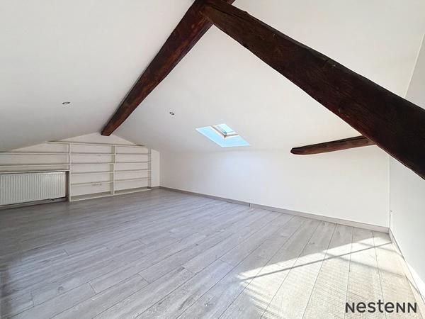 À vendre : Loft spacieux de 5 pièces à Saint-Étienne, secteur Châteaucreux