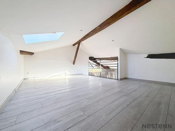 À vendre : Loft spacieux de 5 pièces à Saint-Étienne, secteur Châteaucreux