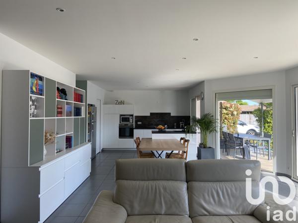 Maison à vendre 5 pièces 169 m² Arès