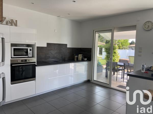 Maison à vendre 5 pièces 169 m² Arès