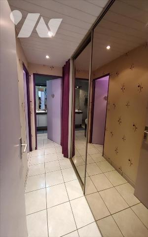 CARNOET - AFFAIRE COMMERCIALE AVEC LOGEMENT